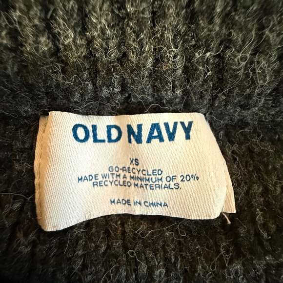 Old Navy Wool Blend Chunky Cable Knit Charcoal Gray Pullover Sweater Women XS - Picture 5 of 13